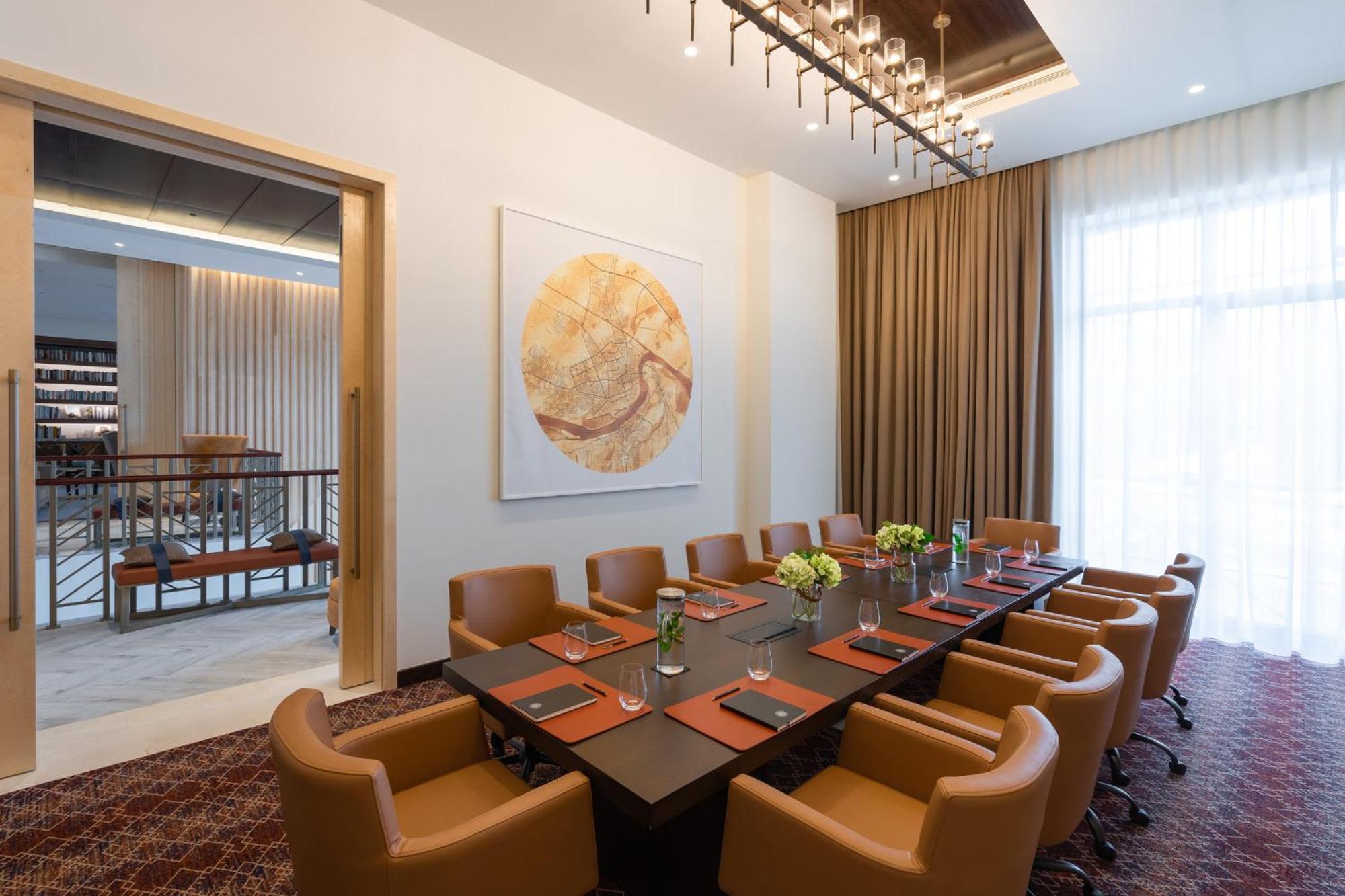 Viceroy Kopaonik Serbia Εξωτερικό φωτογραφία The boardroom of the Presidential Suite