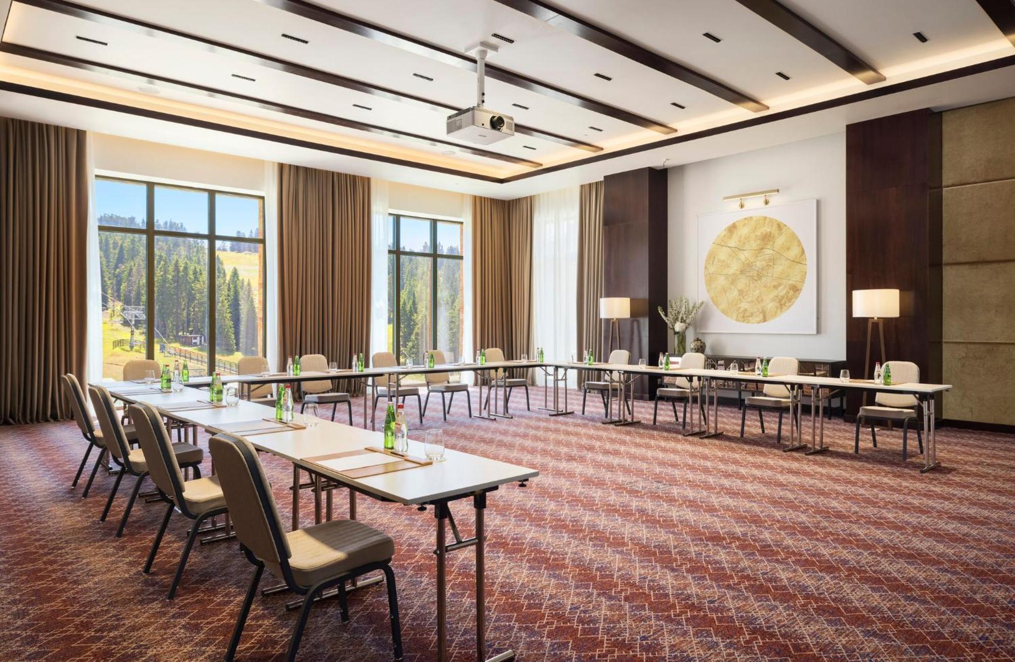 Viceroy Kopaonik Serbia Εξωτερικό φωτογραφία Meeting room