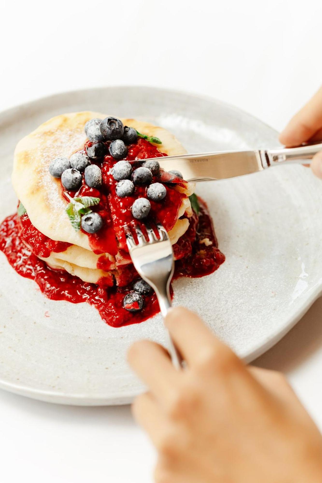 Viceroy Kopaonik Serbia Εξωτερικό φωτογραφία A knife and fork cutting into a pancake
